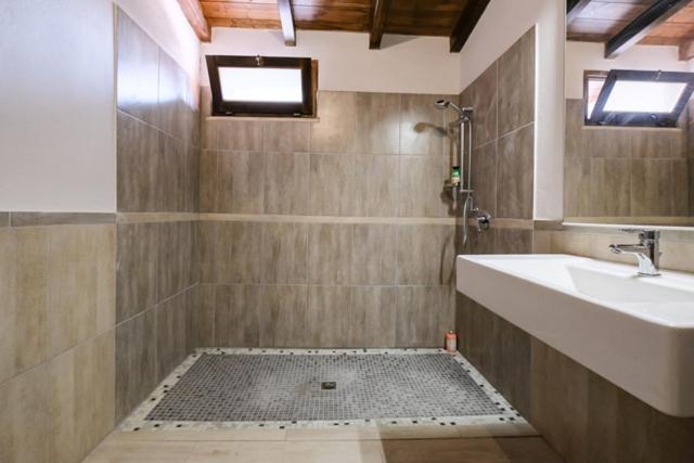 La Siesta Bed & Breakfast Sinnai Bagian luar foto
